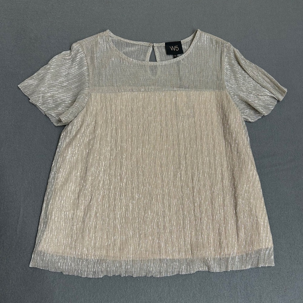 W5 Blouse Womens Medium Gold Silver Metallic Plisse Flutter Sleeve Party Top NWT